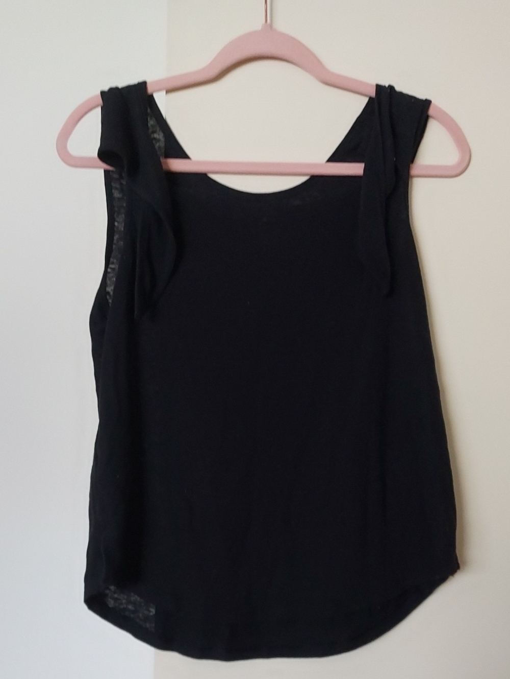 Old Navy Part Linen Black Tie-Shoulder Tank Top